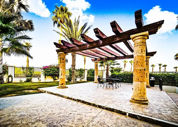 Casa Cascada Cabo Poolside Retreat, Minutes From Beach! Apartamento